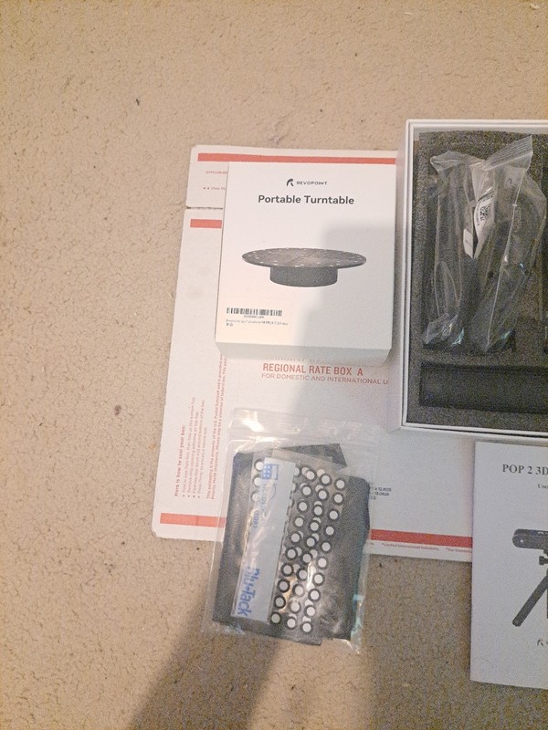 Revopoint POP 2 Handheld 3D Scanner And Turntable – Excellent Condition! gallery