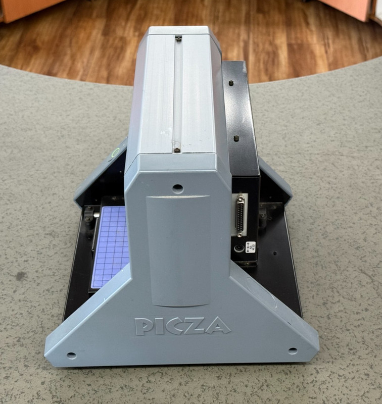 Roland PICZA PIX-4 3D Laser Scanner for Parts or Repair gallery