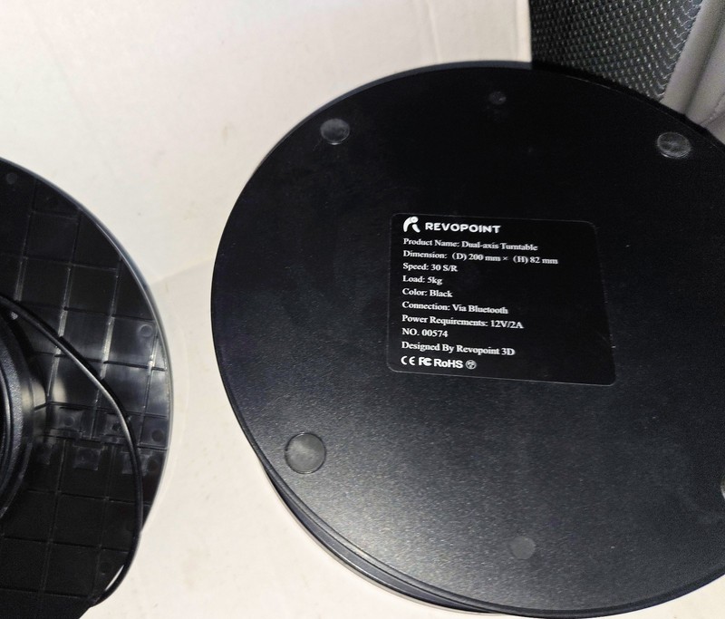 RevoPoint Mini 3D Scanner, Dual Axis Turn table, Barely used gallery