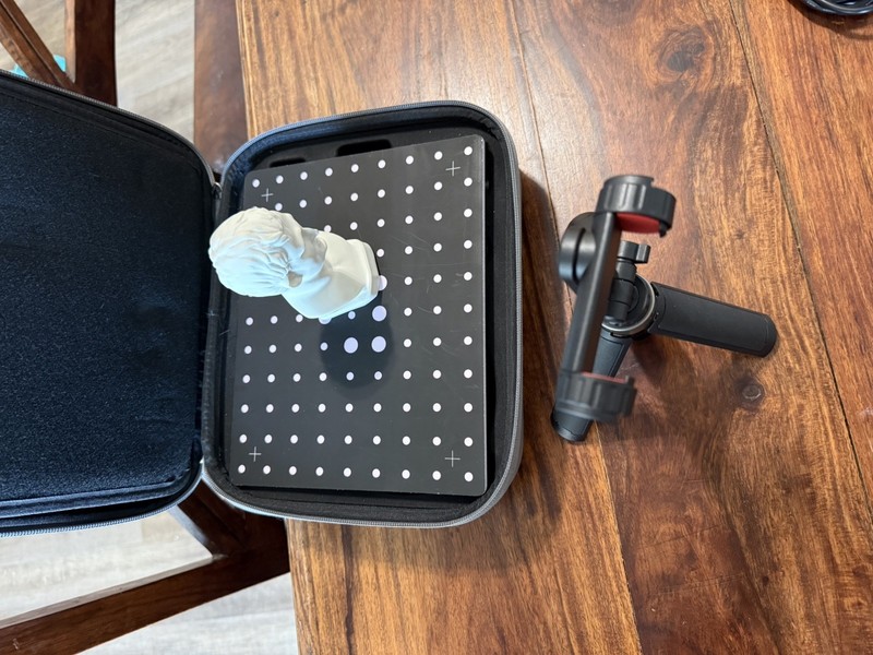 RevoPoint Pop 2 3D Scanner Premium Kit - w/ BRAND NEW Dual Axis Turntable gallery