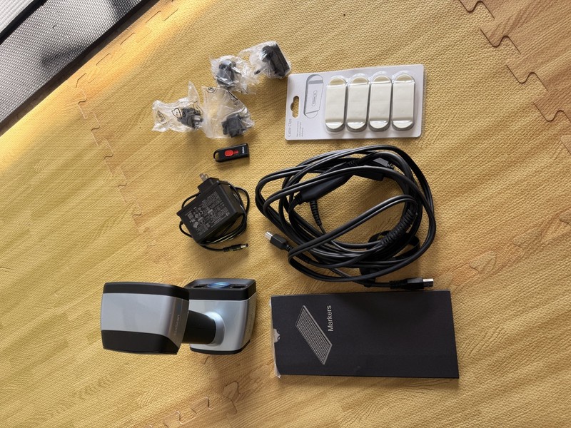 Shining3D EinScan HX2 Handheld Laser 3D Scanner, 120 FPS OPEN BOX gallery