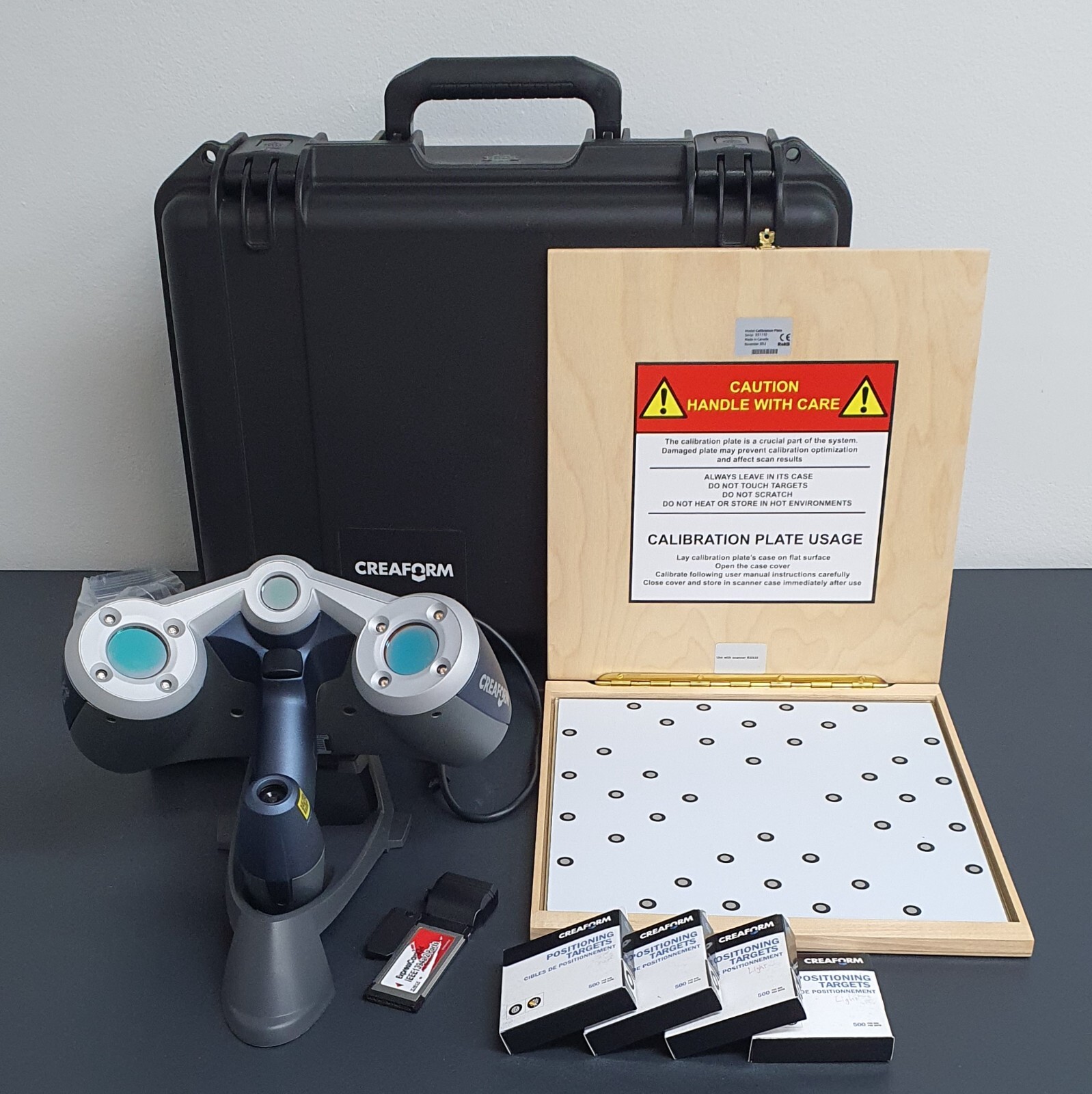 Creaform EXAscan Portable 3D Scanner w/ Calibration Plate, Case gallery