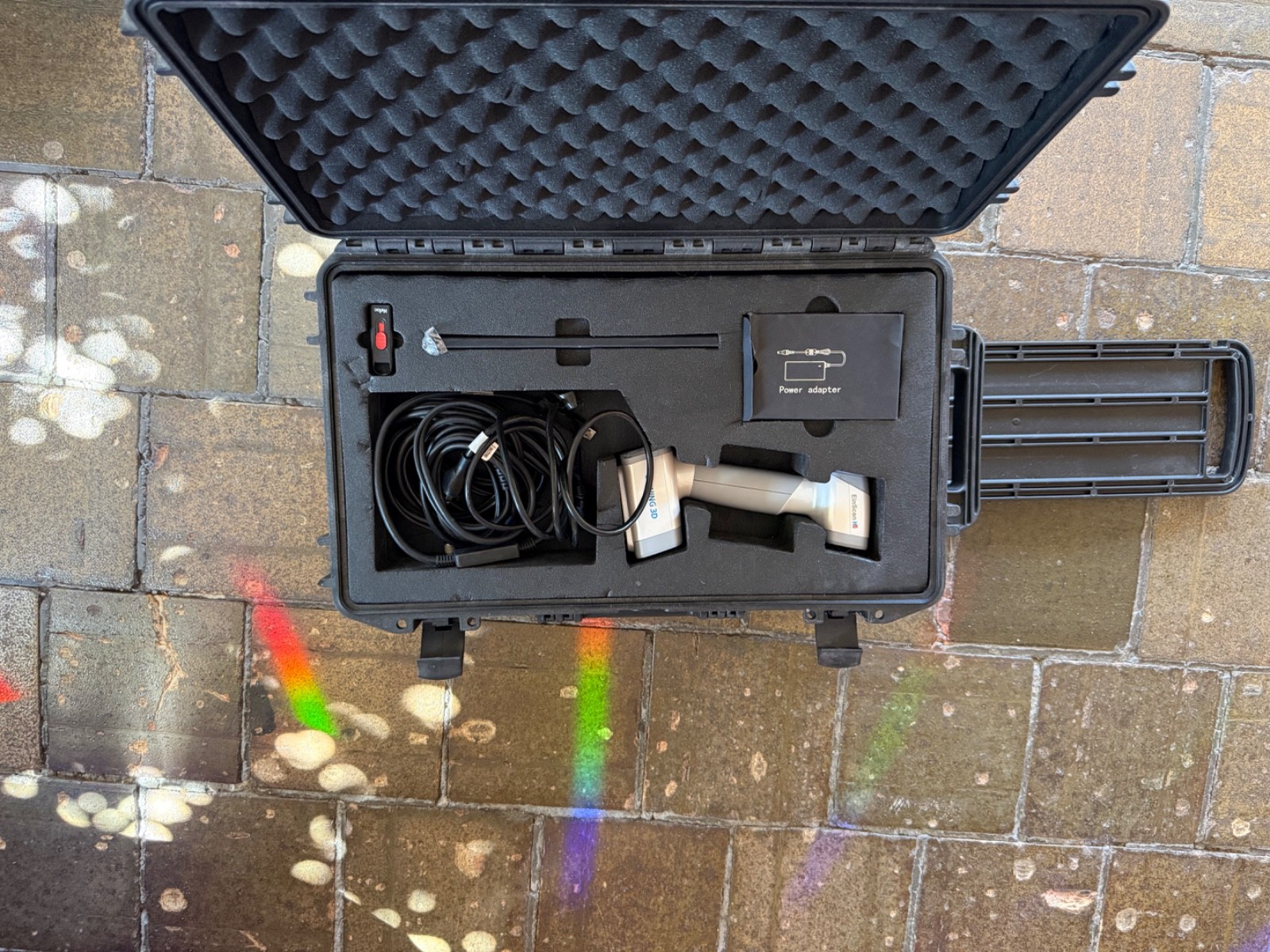 EinScan H2 Hybrid LED Infrared Light Handheld Color 3D Scanner gallery