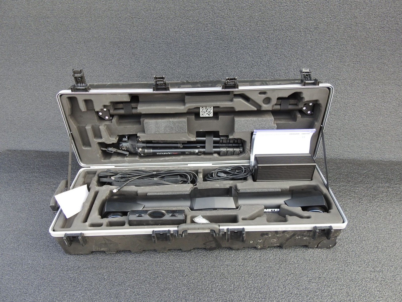 Creaform C-Track 780, Calibration Bar, Controller, Tripod, Target Accessory Kit, gallery