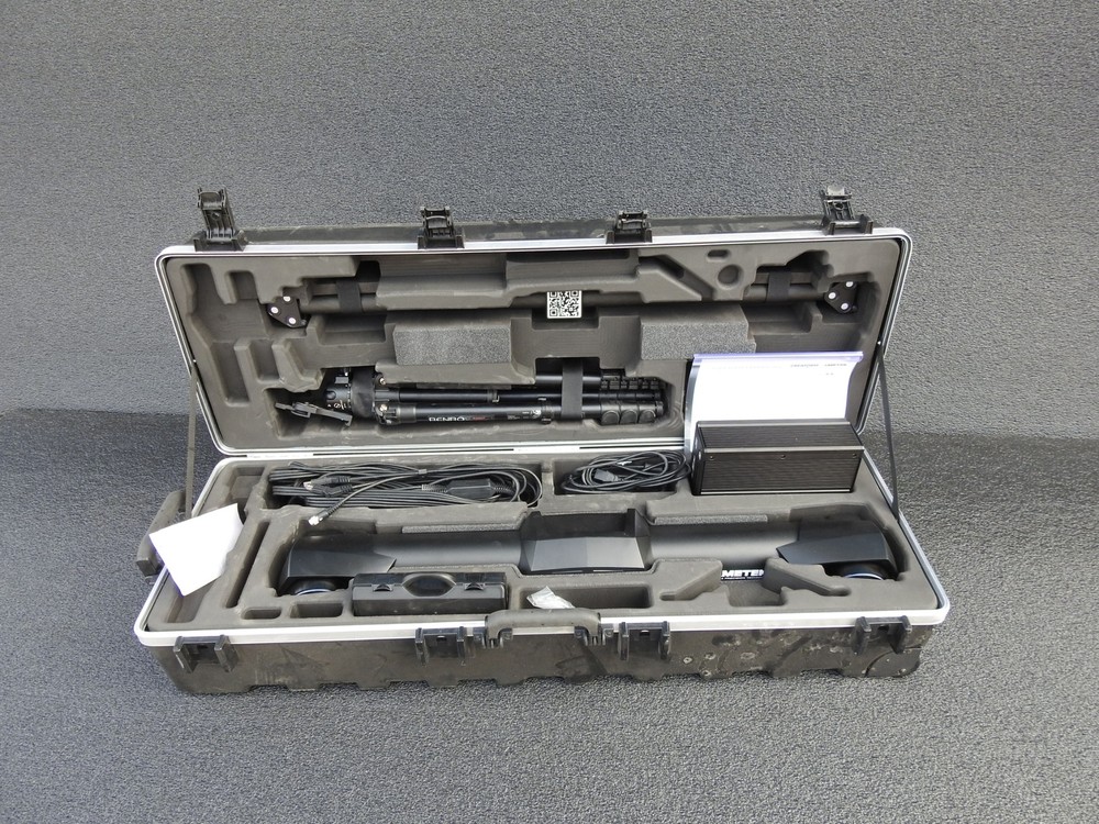 Creaform C-Track 780, Calibration Bar, Controller, Tripod, Target Accessory Kit,