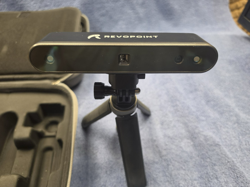 REVOPOINT POP 2 3D HiRes Scanner Kit with Handheld Tripod, Case and Turn Table. gallery