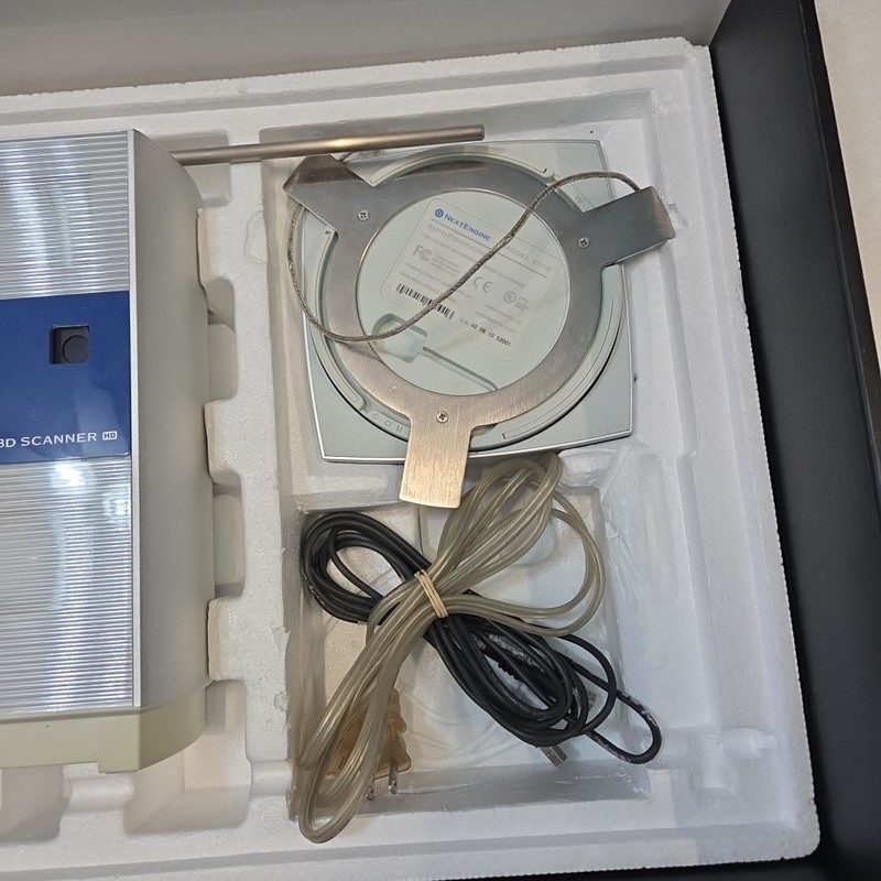 Next Engine Desktop 3D Laser Scanner Ultra HD 2020i - With Stand In Box *READ* gallery