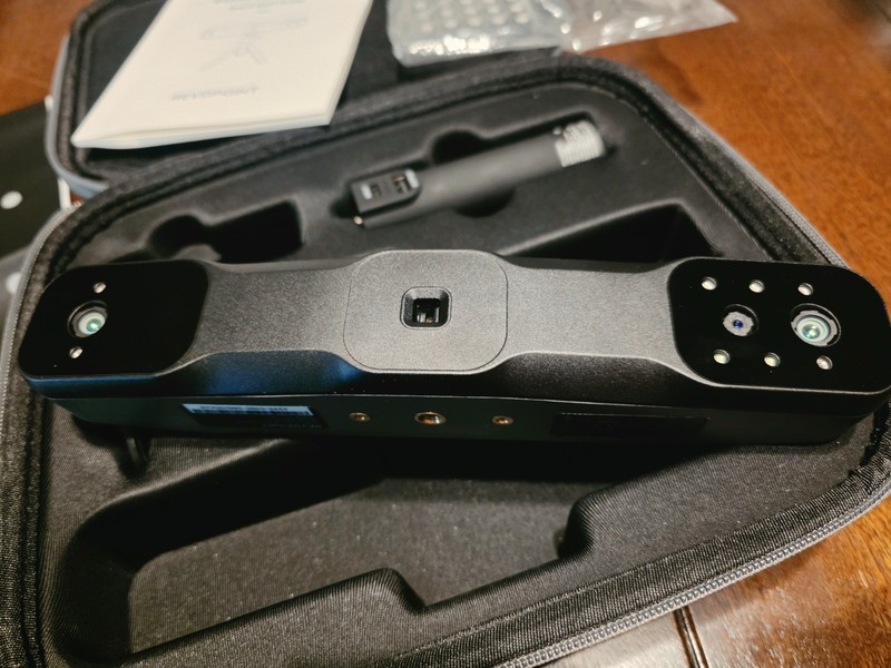 Revopoint Range 2 Precision Color 3D Scanner gallery