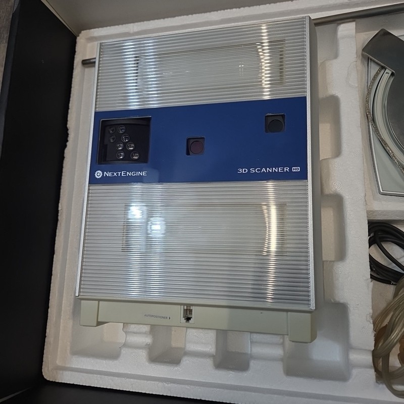Next Engine Desktop 3D Laser Scanner Ultra HD 2020i - With Stand In Box *READ* gallery