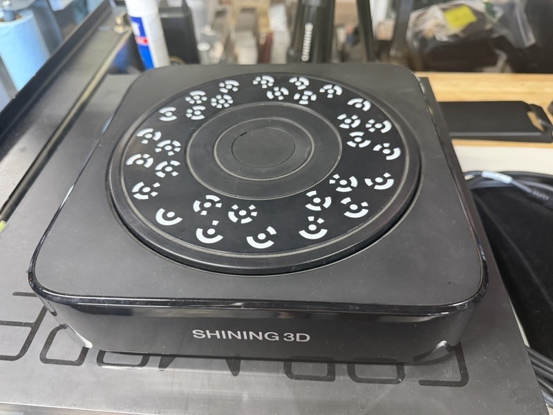 EinScan Pro HD Handheld 3D Scanner 0.2mm Resolution and Turntable w/ Color Pack gallery