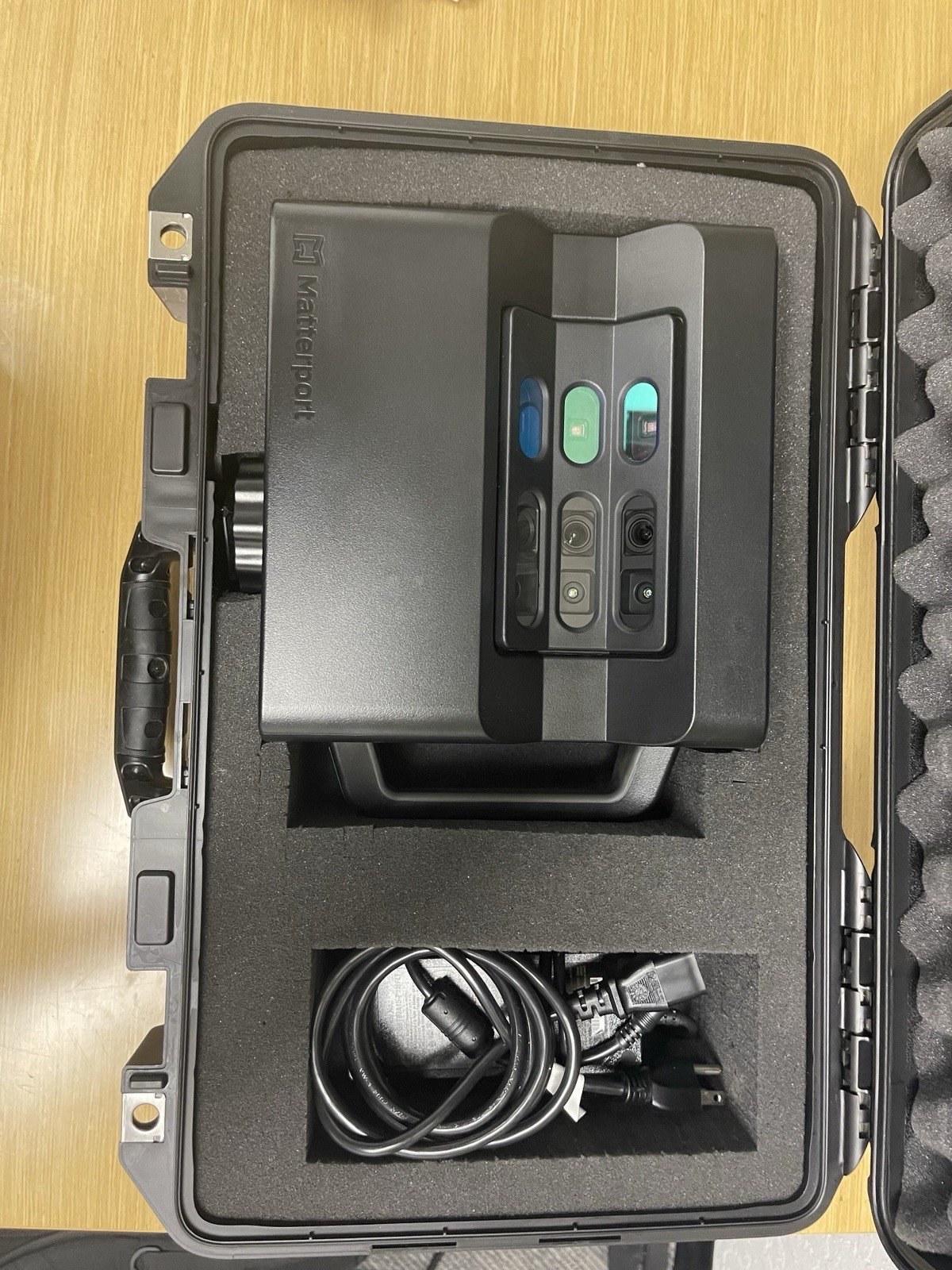 Matterport 3D Scanner Desktop with Pelican Air 1435 Hard Case & Accessories gallery