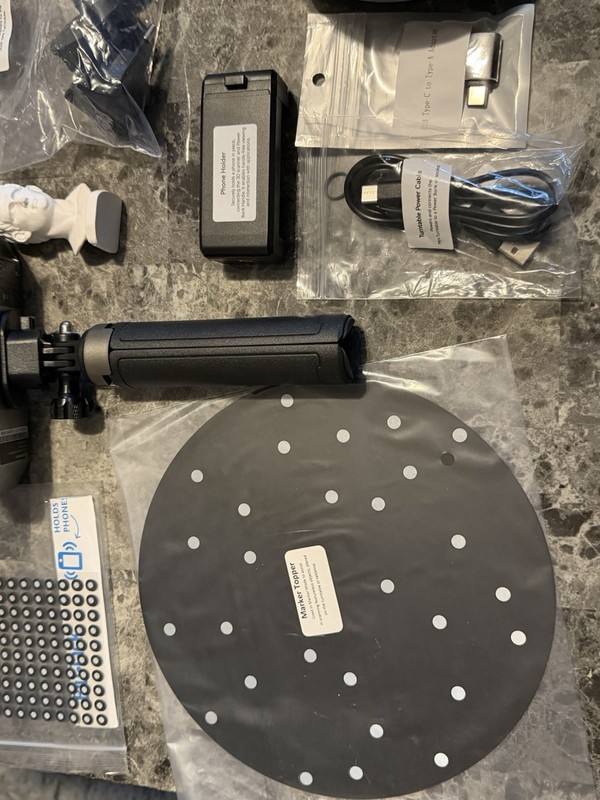 Revopoint MINI 2 Handheld 3D Scanner Kit Advanced Edition gallery