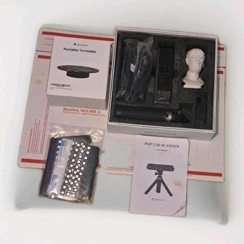 Revopoint POP 2 Handheld 3D Scanner And Turntable – Excellent Condition!