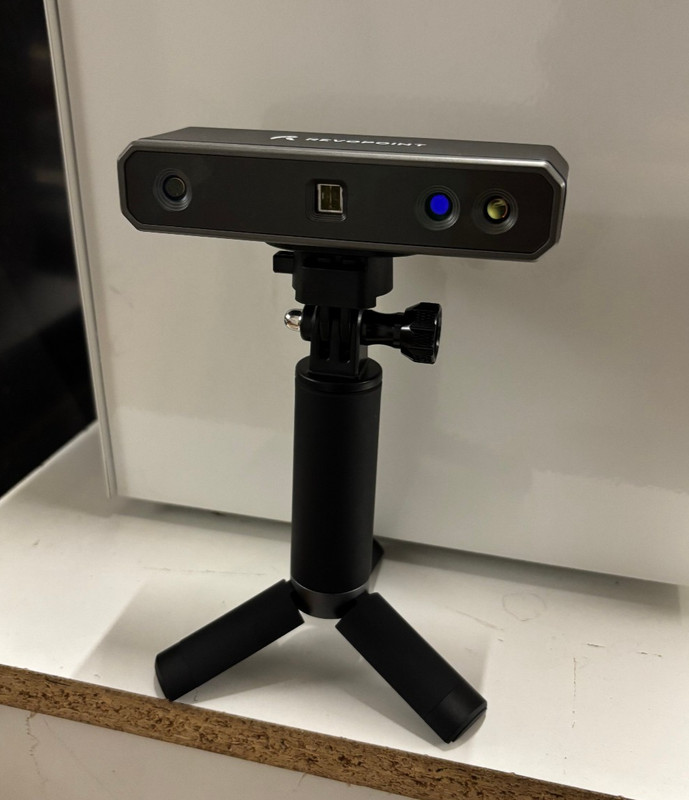 Revopoint MINI 3D Scanner with Rotary Base + Dual-Axis Turntable II gallery