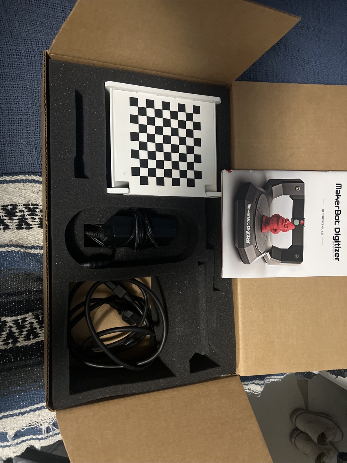 MAKERBOT DIGITIZER DESKTOP 3D SCANNER gallery