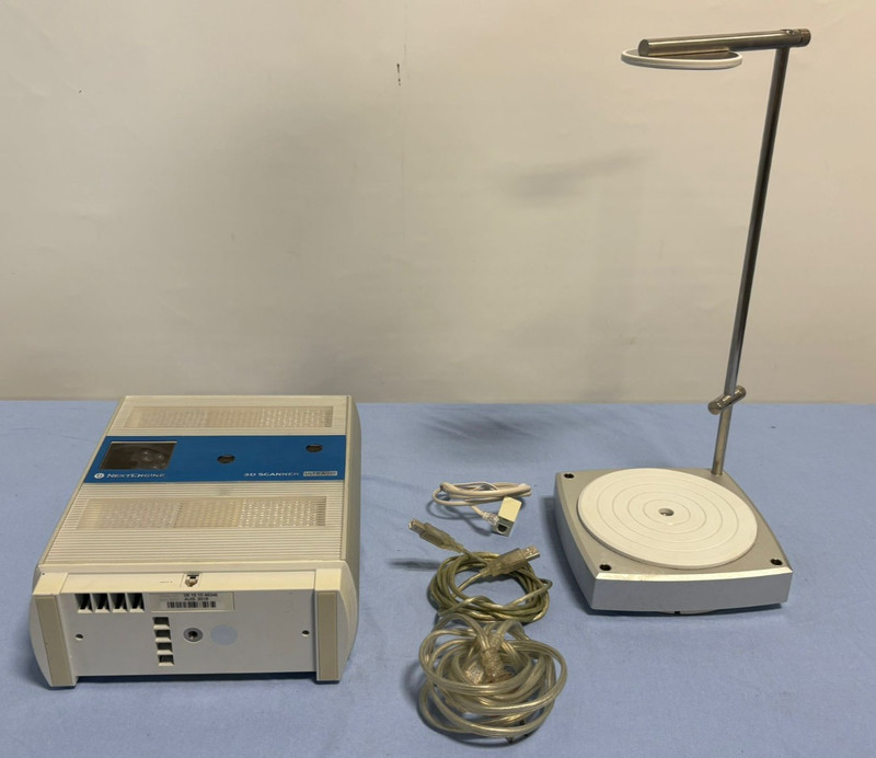 Next Engine Desktop 3D Scanner Ultra HD 2020i w/ Auto Positioner 2018 & Cables gallery