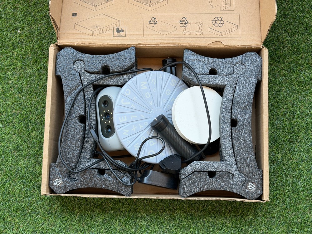 Revopoint 3D Scanner with Automatic Turntable Original Box Cables Complete Kit