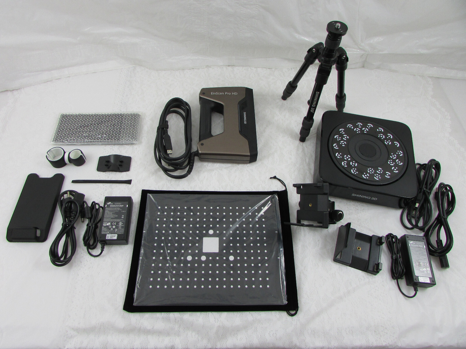 Shining3D EinScan Pro HD Handheld 3D Scanner Industrial With Turn Table gallery
