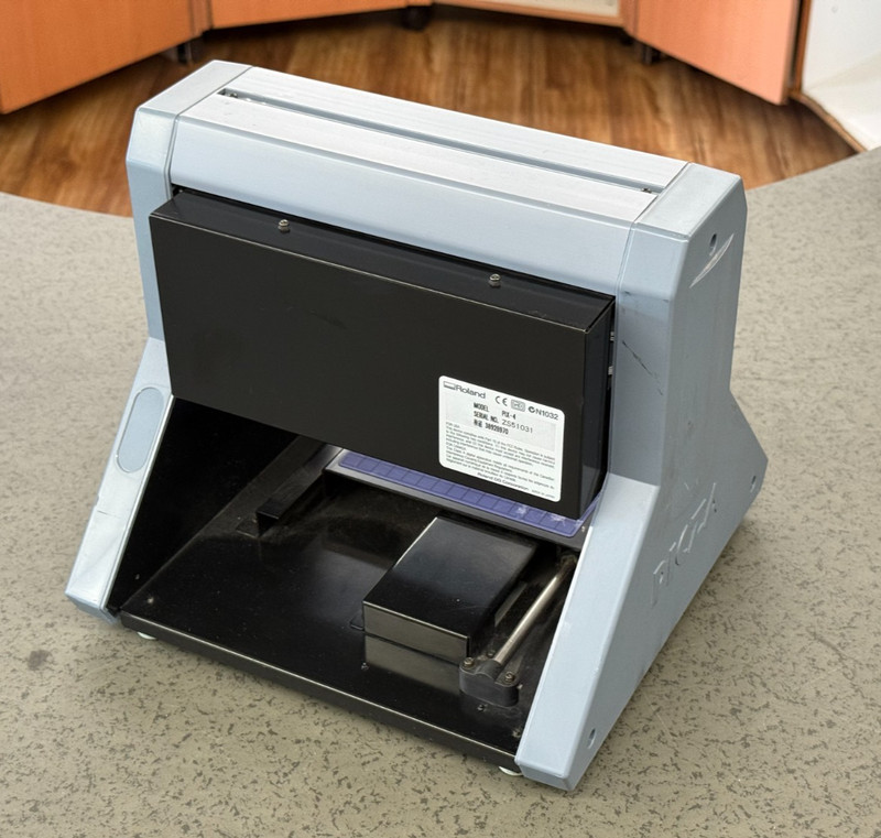 Roland PICZA PIX-4 3D Laser Scanner for Parts or Repair gallery