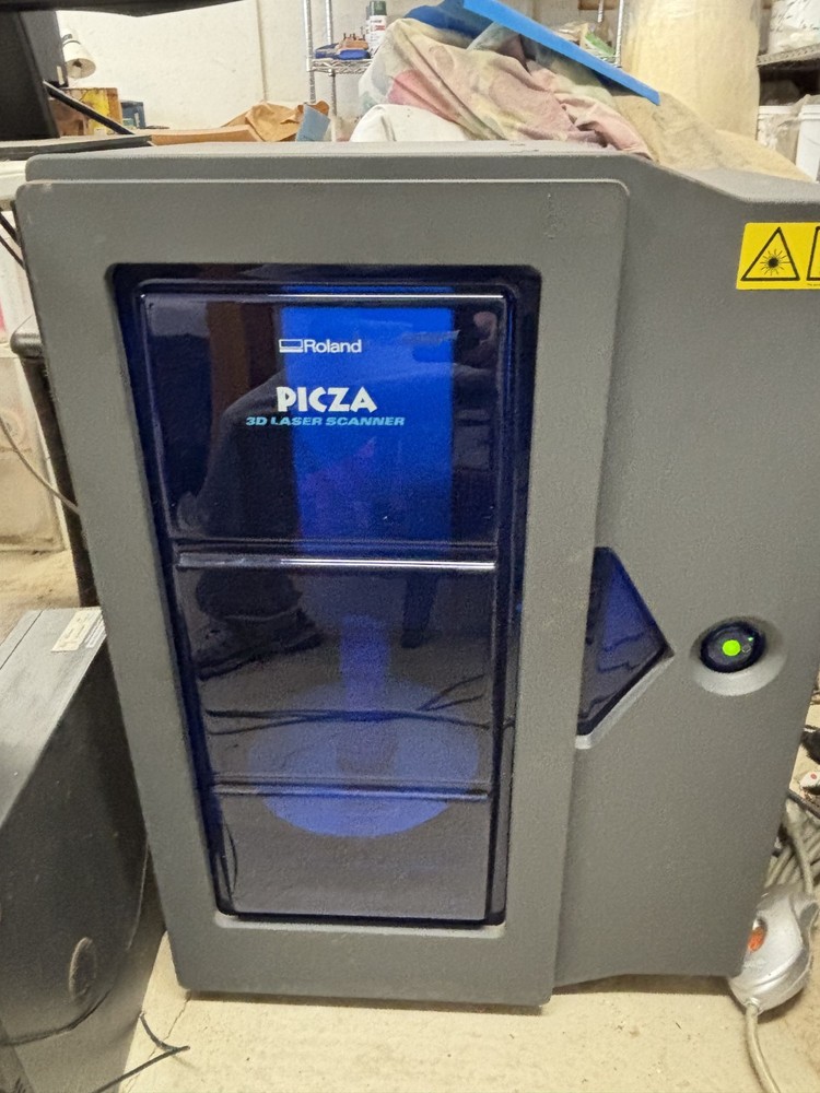 Roland Picza 3D Laser Scanner PICZA-250 Excellent Working Condition