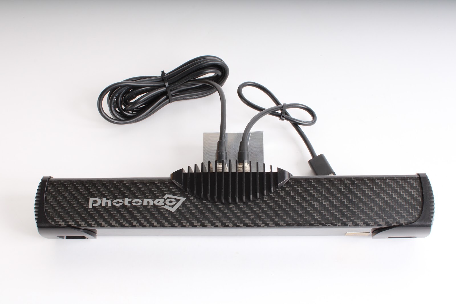 Photoneo PhoXi 3D Scanner Model M 690 x 515 x 600 mm gallery