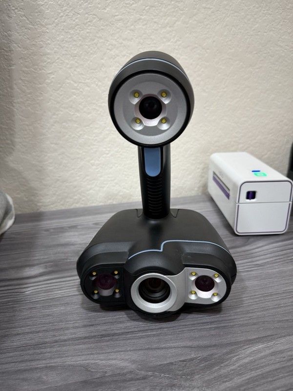 Ametek Creaform Go!Scan 3D With Z-Book Laptop Loaded With VXElements gallery