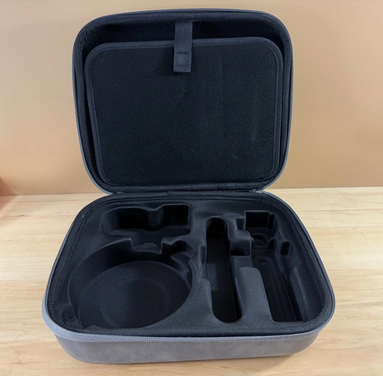 Revopoint POP 2 3D Scanner Standard Edition Travel Case gallery