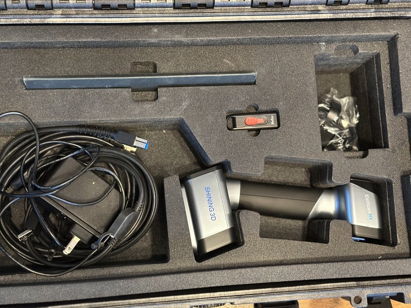 3D Scanner Einscan HX Handheld Hybrid Blue LED Laser and EXTRAS gallery