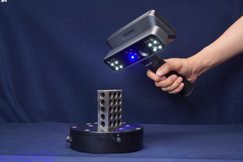 EinScan Rigil Wireless 3D Scanner 1TB SSD Hybrid Laser & IR Standalone Pro-Grade gallery