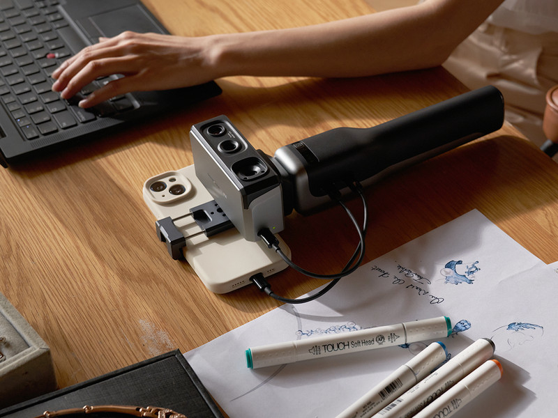 3D Scanner 3DMAKERPRO Seal Bundle inc SMART GRIP and MULTI AXIS TURNTABLE gallery