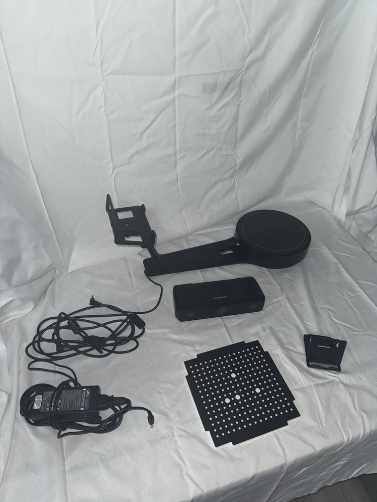 EinScan SE Desktop 3D Scanner - Dual-Mode Fixed and Auto Scan 0.1 mm Accuracy