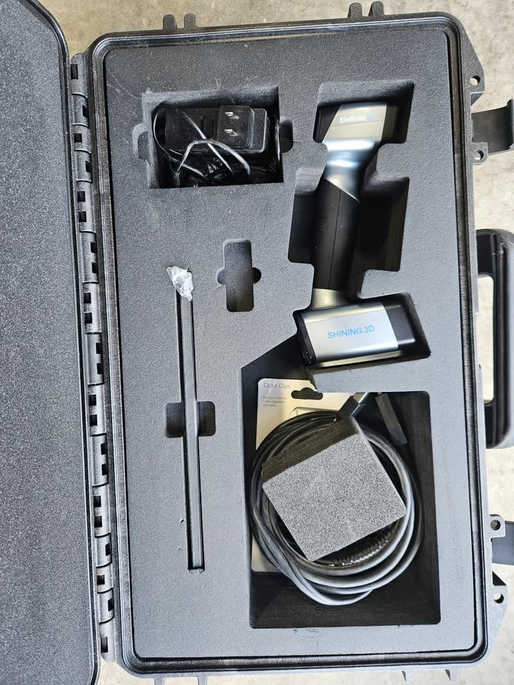 Einscan HX 3D Scanner with Hard Case lightly used gallery