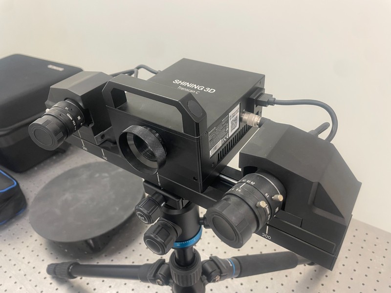 SHINING 3D Transcan C structured light 3d scanner 12 megapixel gallery