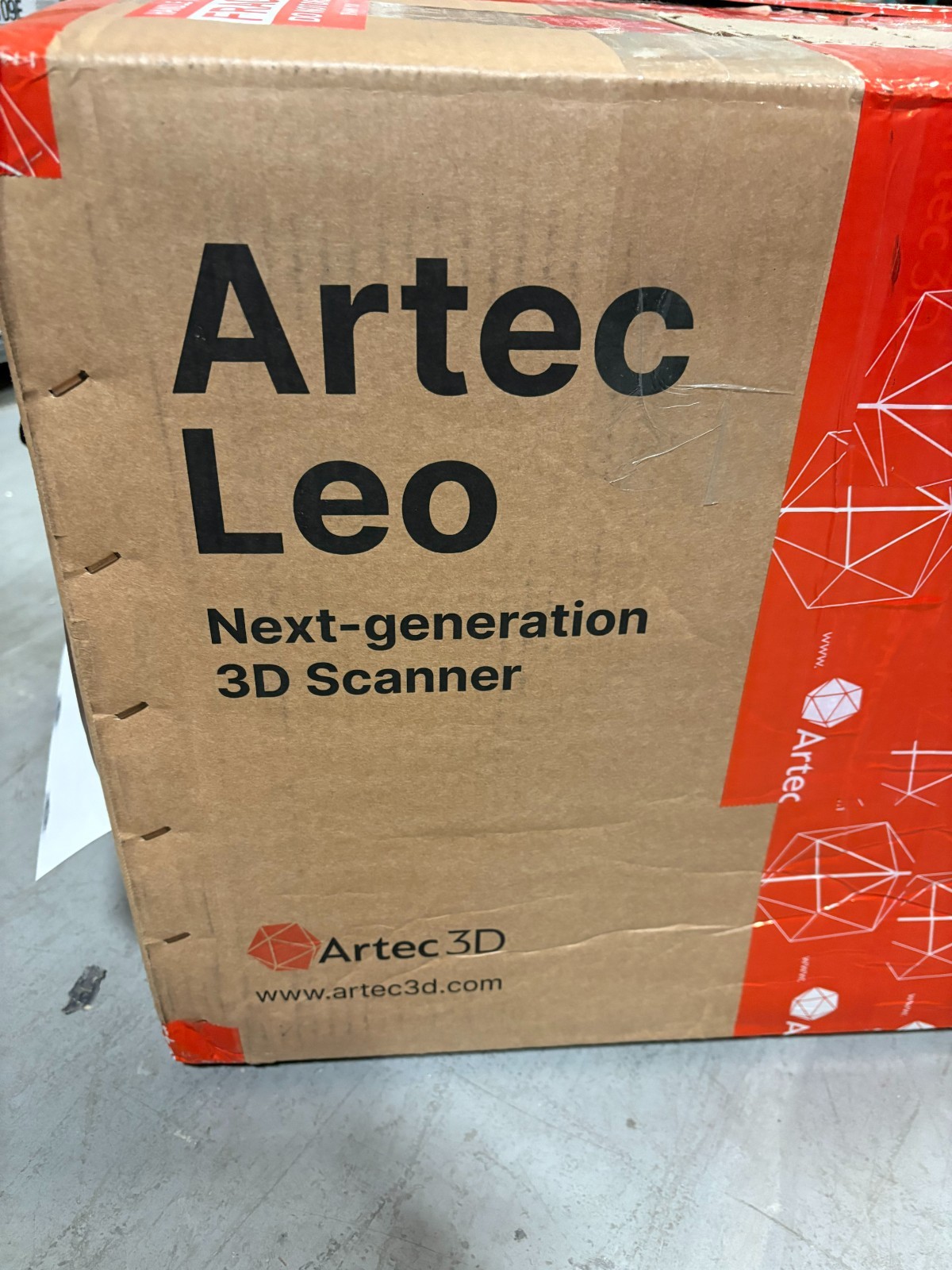 Artec Leo The world’s first wireless and AI-driven 3D scanner New gallery