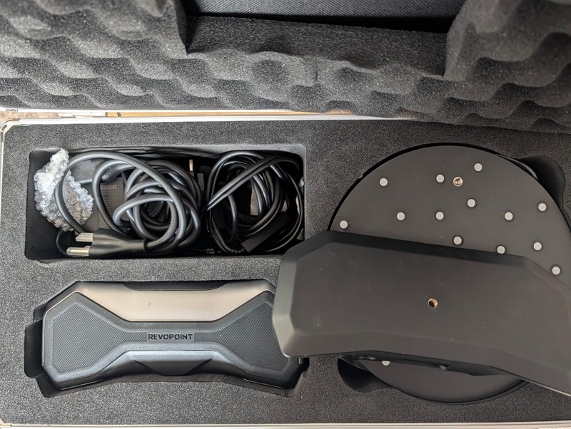 Revopoint Metro X 3d Laser Scanner Advanced Package, Carrying Case + Turntable gallery