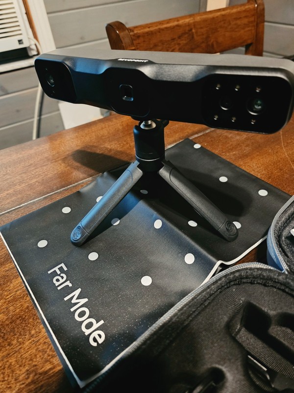 Revopoint Range 2 Precision Color 3D Scanner gallery