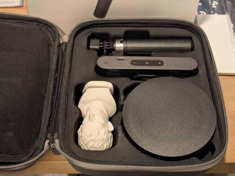 Revopoint POP 3 3D Scanner - Full Kit - Turntable Grip Tripod Case - Low Usage gallery